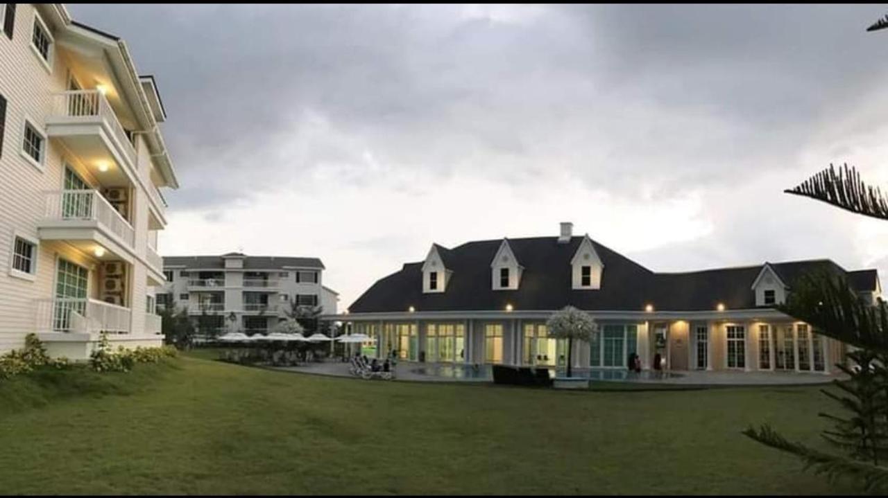 Home Feel-Hibiscus Suites Kampar Bagian luar foto