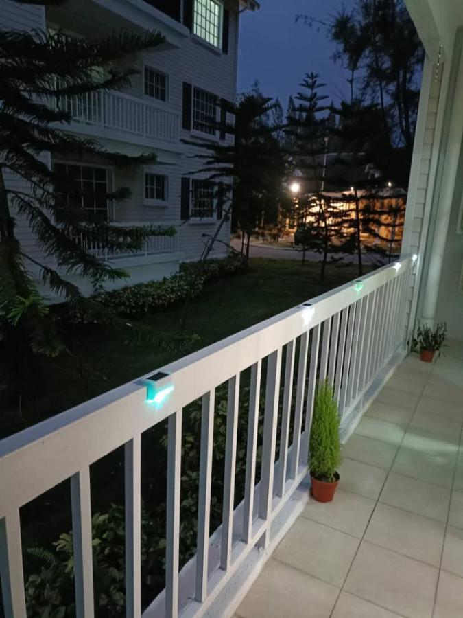 Home Feel-Hibiscus Suites Kampar Bagian luar foto